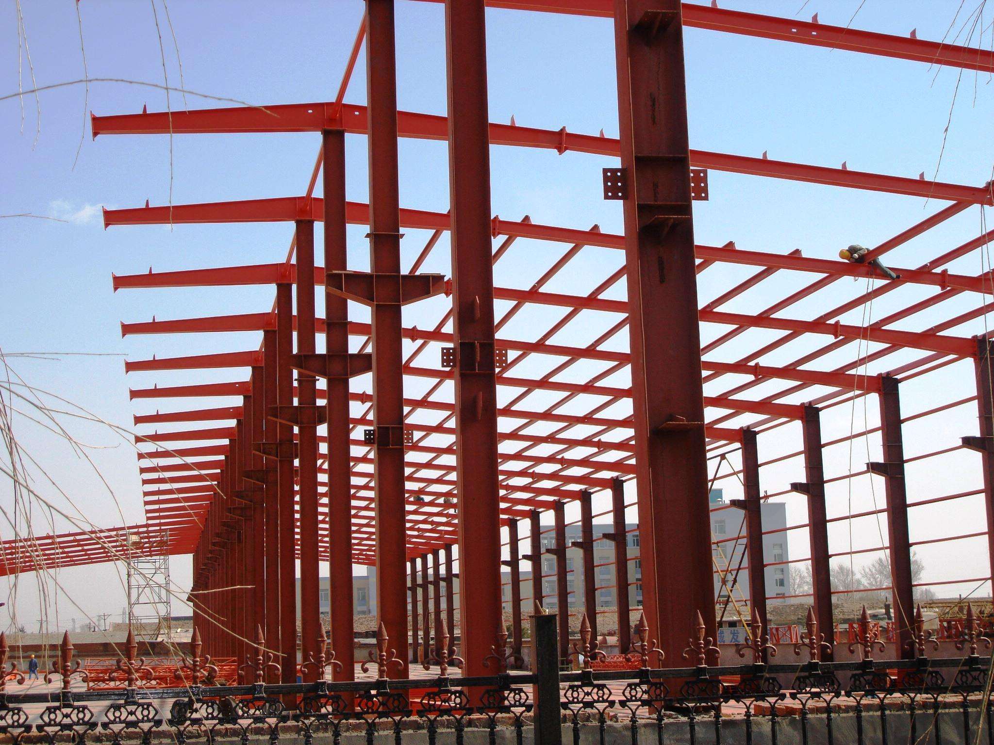 H钢型钢结构厂房_重庆钢结构公司--重庆擎天钢构